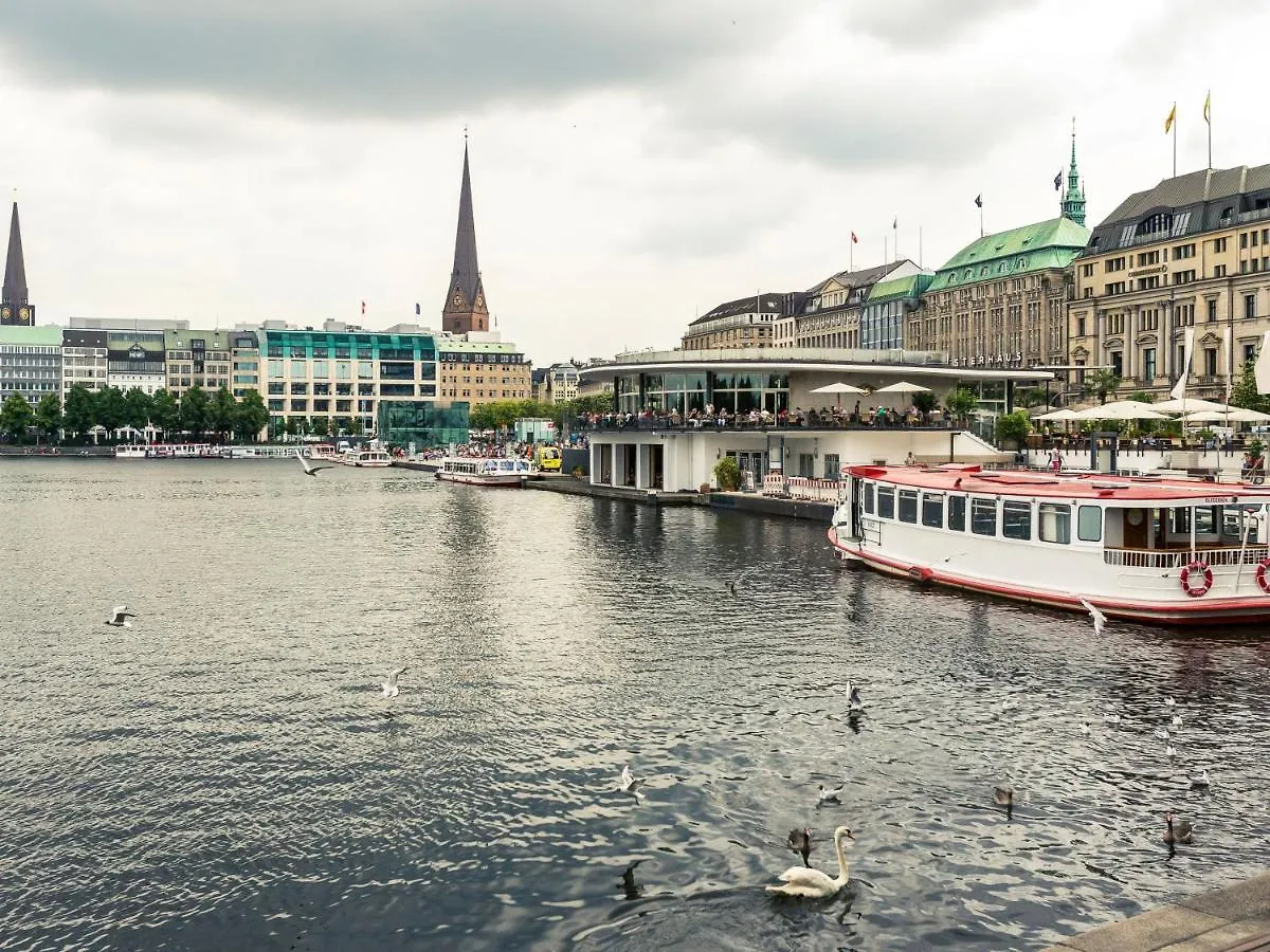 Hotel Novotel Hamburg Central Station