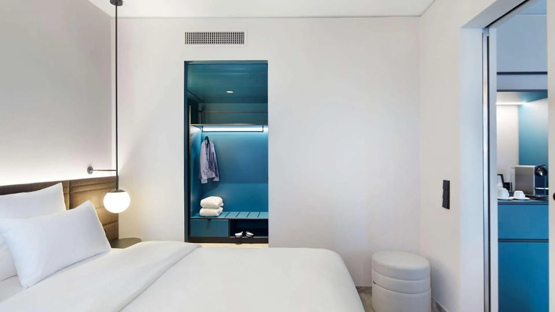 Novotel Hamburg Central Station Hotel
